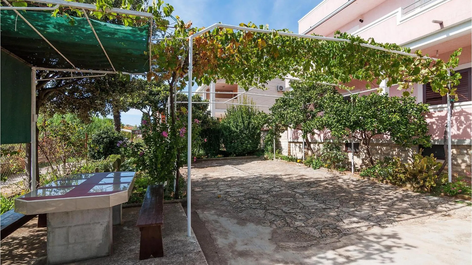 Stunning Apartment In Sv,Filip I Jakov Sveti Filip i Jakov 0*,