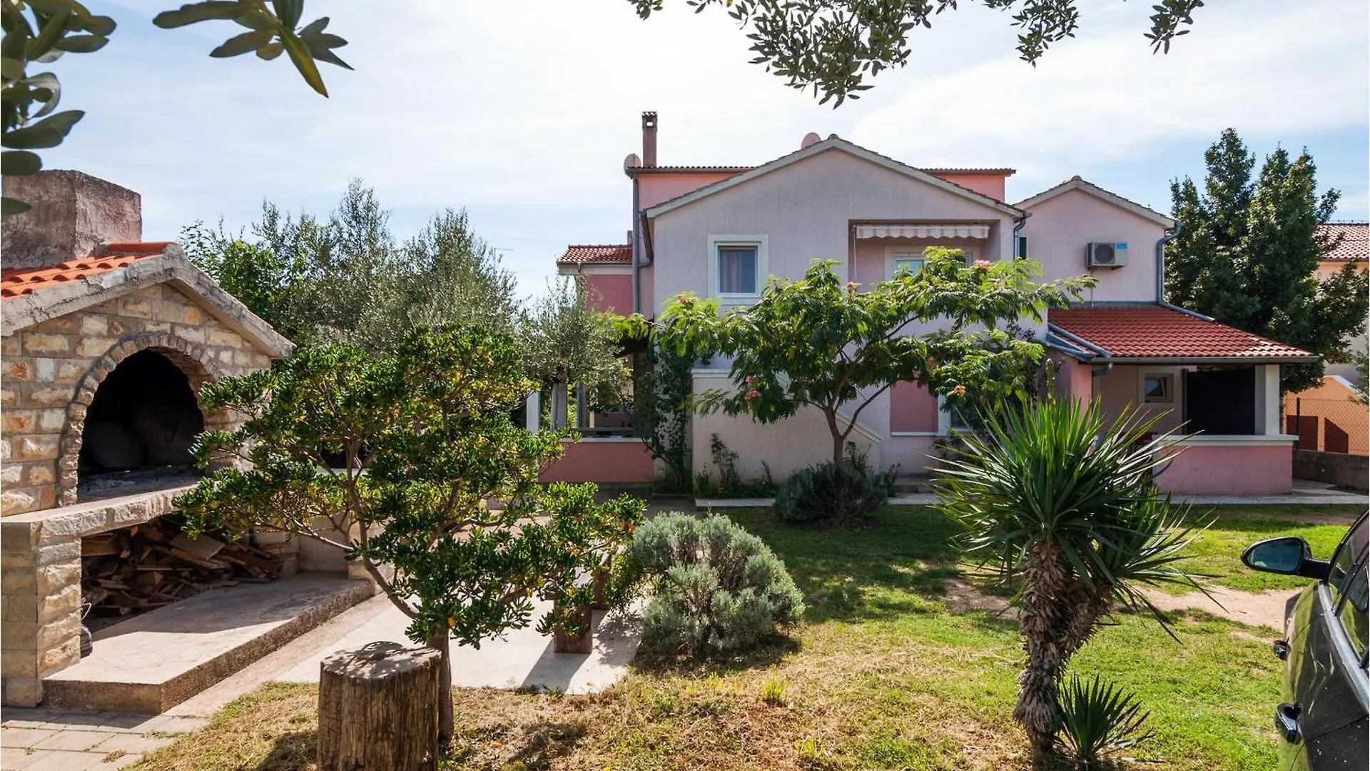 Stunning Apartment In Sv,Filip I Jakov Sveti Filip i Jakov Croatia